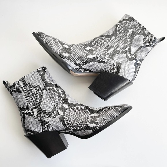 Aeyde Shoes - Aeyde Black White Snake Print Leather Kate Western Ankle Boots Size 39/9